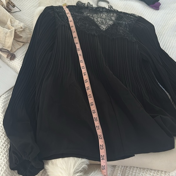 Maje Rockette Black Lace embroidered Peasant Shirt- EU size 1 1(US- S) - Picture 14 of 14